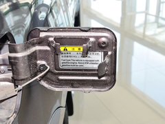 2012款 2.4L 手动 汽油四驱天窗版 5座