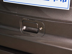 2012款 2.4L 手动 汽油四驱天窗版 5座