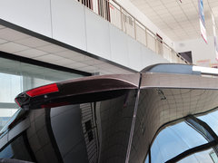 2012款 2.4L 手动 汽油四驱天窗版 5座