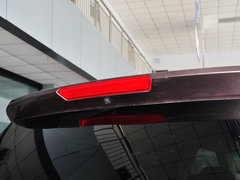 2012款 2.4L 手动 汽油四驱天窗版 5座