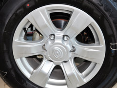 2012款 2.4L 手动 汽油四驱天窗版 5座