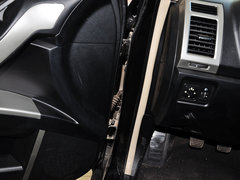 2012款 2.0L 手动 汽油两驱天窗版 5座