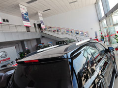 2012款 2.0L 手动 汽油两驱天窗版 5座