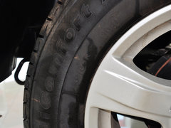 2012款 2.0L 手动 汽油两驱天窗版 5座