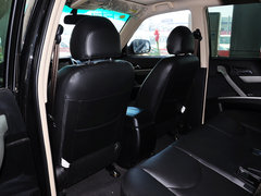2012款 2.0L 手动 汽油两驱天窗版 5座
