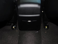 2012款 2.0L 手动 汽油两驱天窗版 5座