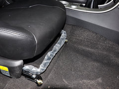2012款 2.0L 手动 汽油两驱天窗版 5座