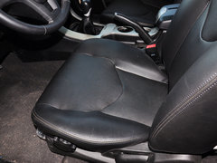 2012款 2.0L 手动 汽油两驱天窗版 5座