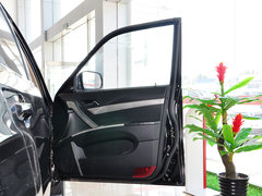 2012款 2.0L 手动 汽油两驱天窗版 5座