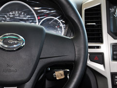 2012款 2.0L 手动 汽油两驱天窗版 5座
