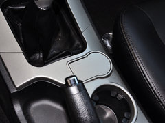 2012款 2.0L 手动 汽油两驱天窗版 5座