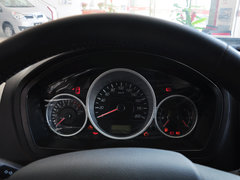 2012款 2.0L 手动 汽油两驱天窗版 5座