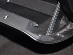 2012款 2.0L 手动 汽油两驱天窗版 5座