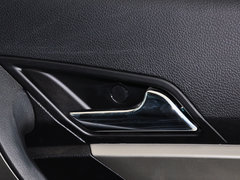 奥轩GX5 2012款 2.0L 手动 汽油两驱天窗版 5座
