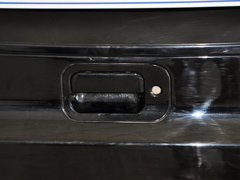 2012款 2.0L 手动 汽油两驱天窗版 5座