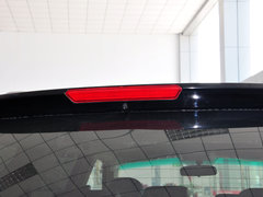 2012款 2.0L 手动 汽油两驱天窗版 5座