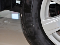 2012款 2.0L 手动 汽油两驱天窗版 5座