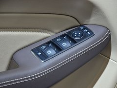 奔驰M级 2012款 ML300 3.5L 5座 