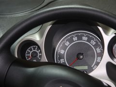 2012款 CROSS 1.3 手动 豪华型