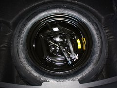 2013 2.4L CVT 炫黑导航版 5座