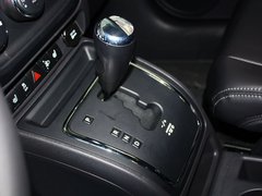 2013 2.4L CVT 炫黑导航版 5座