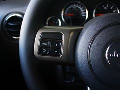 2013 2.4L CVT 炫黑导航版 5座
