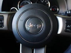 2013 2.4L CVT 炫黑导航版 5座