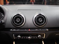 2013款 三厢版 基本型