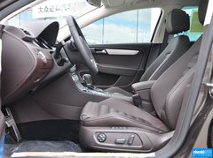 2012款 旅行版 2.0TSI 四驱豪华型