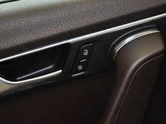 2012款 旅行版 2.0TSI 四驱舒适型