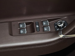 2012款 旅行版 2.0TSI 四驱舒适型