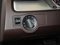 2012款 旅行版 2.0TSI 四驱舒适型