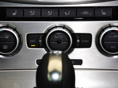 2012款 旅行版 2.0TSI 四驱舒适型