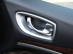 2013款 3.5L CVT 两驱卓越版 7座