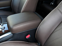2013款 3.5L CVT 两驱卓越版 7座