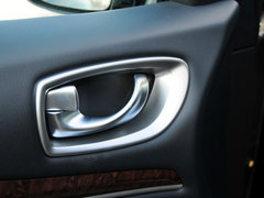 2013款 3.5L CVT 两驱卓越版 7座