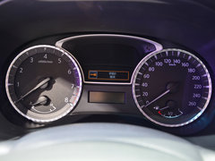 2013款 3.5L CVT 四驱全能版 7座