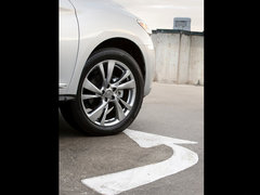 2013款 3.5L CVT 四驱全能版 7座