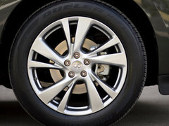 2013款 3.5L CVT 四驱全能版 7座