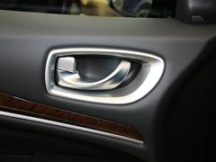 2013款 3.5L CVT 四驱全能版 7座