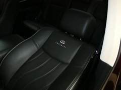 2013款 3.5L CVT 四驱全能版 7座