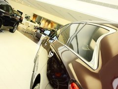 2013款 3.5L CVT 四驱全能版 7座