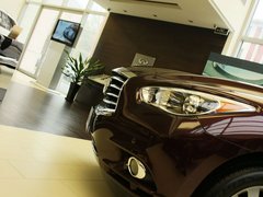 英菲尼迪QX60(进口) 2013款 3.5L CVT 四驱全能版 7座