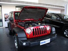 2013款 3.6L 撒哈拉两门版 4座