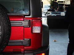 2013款 3.6L 撒哈拉两门版 4座