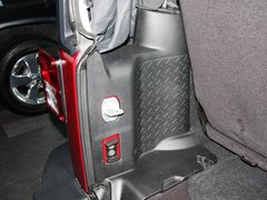 2013款 3.6L 撒哈拉两门版 4座