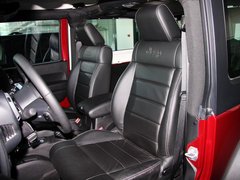 2013款 3.6L 撒哈拉两门版 4座