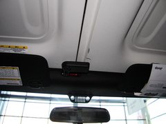 2013款 3.6L 撒哈拉两门版 4座
