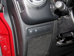 2013款 3.6L 撒哈拉两门版 4座