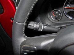 2013款 3.6L 撒哈拉两门版 4座